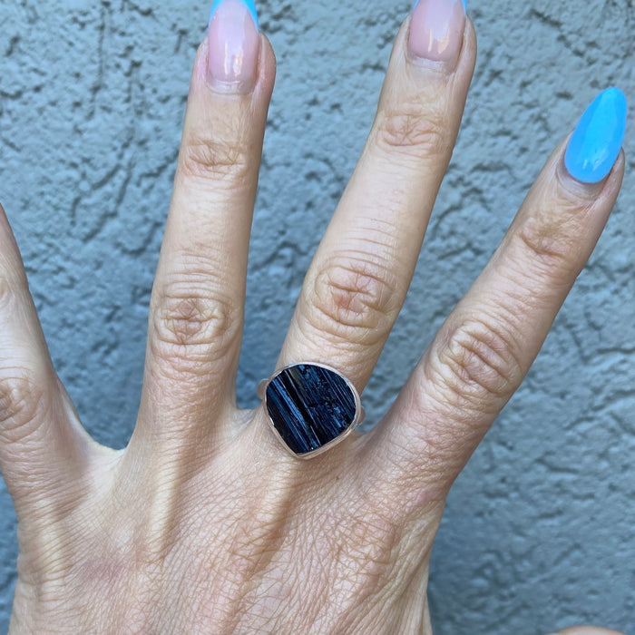 black tourmaline ring 7