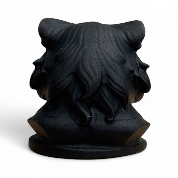 Obsidian Lion Head – Sandblasted Carving