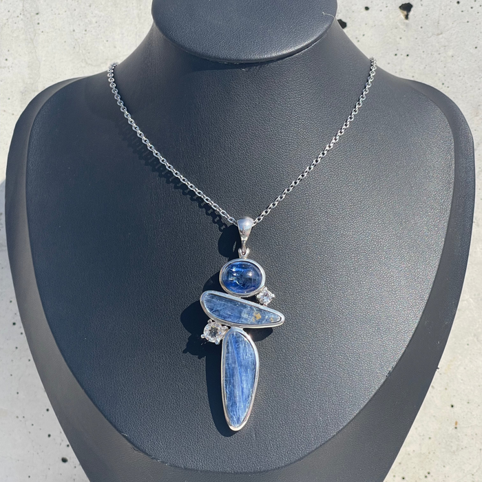 Blue Kyanite and Quartz Pendant