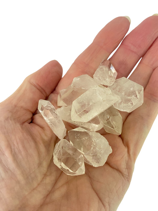 Clear Quartz Points 200g