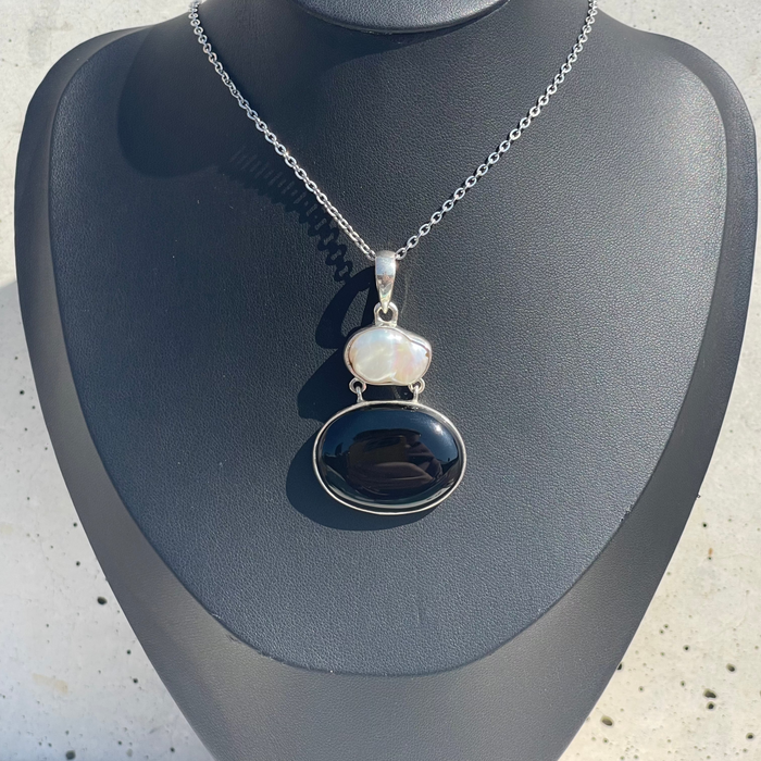 Black Onyx and Freshwater  Pearl Pendant