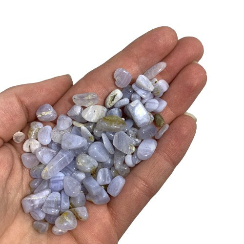blue chalcedony chips 1
