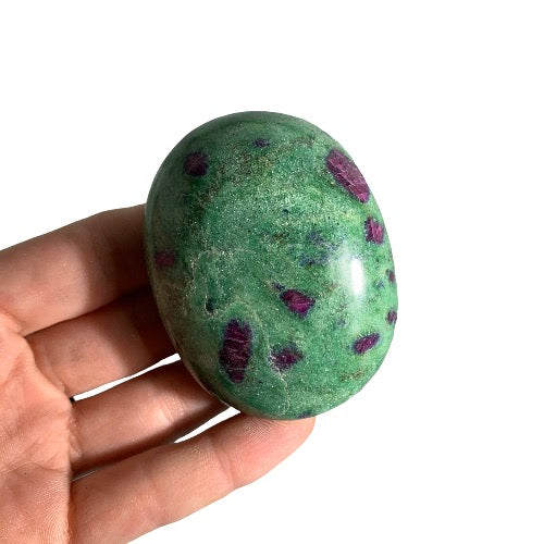 ruby in fuchsite palmstone 2